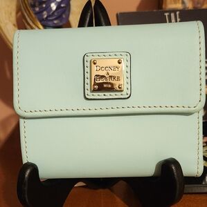 Dooney & Bourke wallet